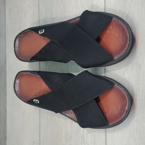 Bzees Womens Comfort Desire Peep Toe Elastic Strap Wedge Sandals shoes sz 10M - Picture 3 of 11